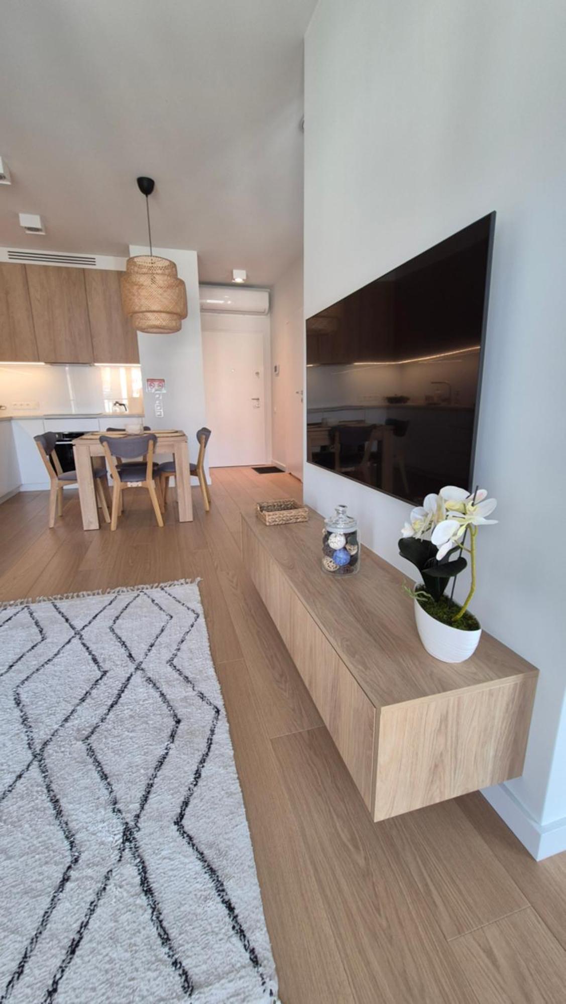 Apartamento Luxurious Cinnamon Apartment, Self Check-in 24h, Parking, Air-conditioning Poznan