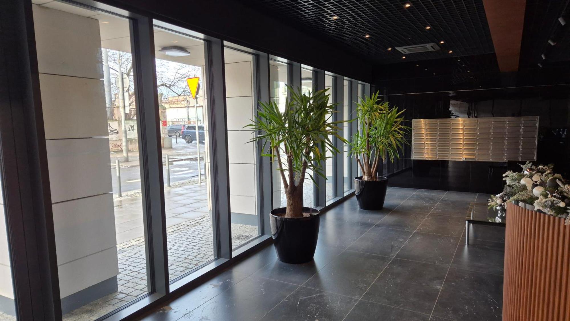 Luxurious Cinnamon Apartment, Self Check-in 24h, Parking, Air-conditioning *